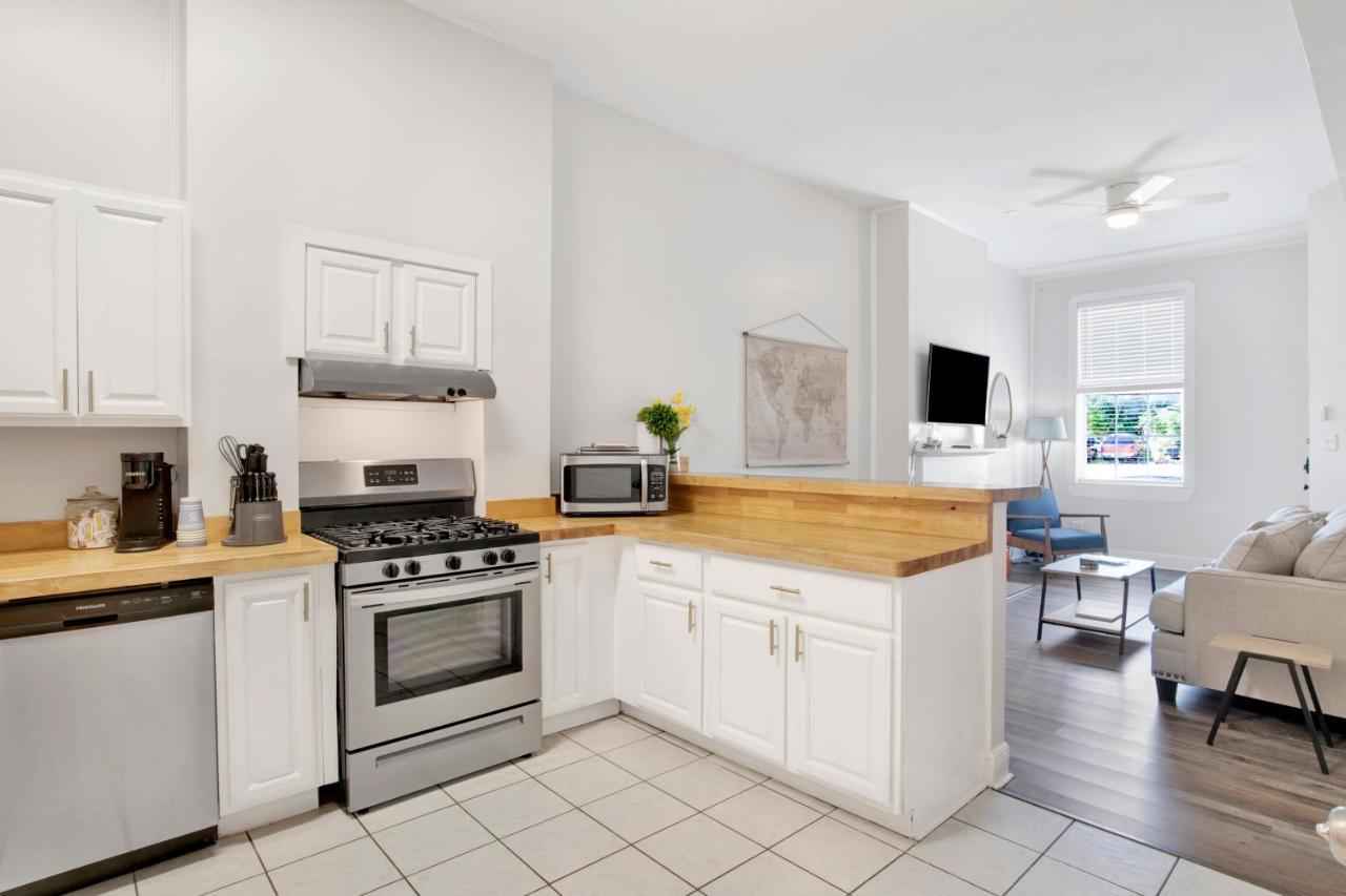 Stars On State In The Heart Of Downtown Apartment โมบิล ภายนอก รูปภาพ
