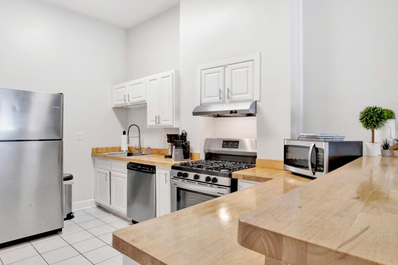 Stars On State In The Heart Of Downtown Apartment โมบิล ภายนอก รูปภาพ