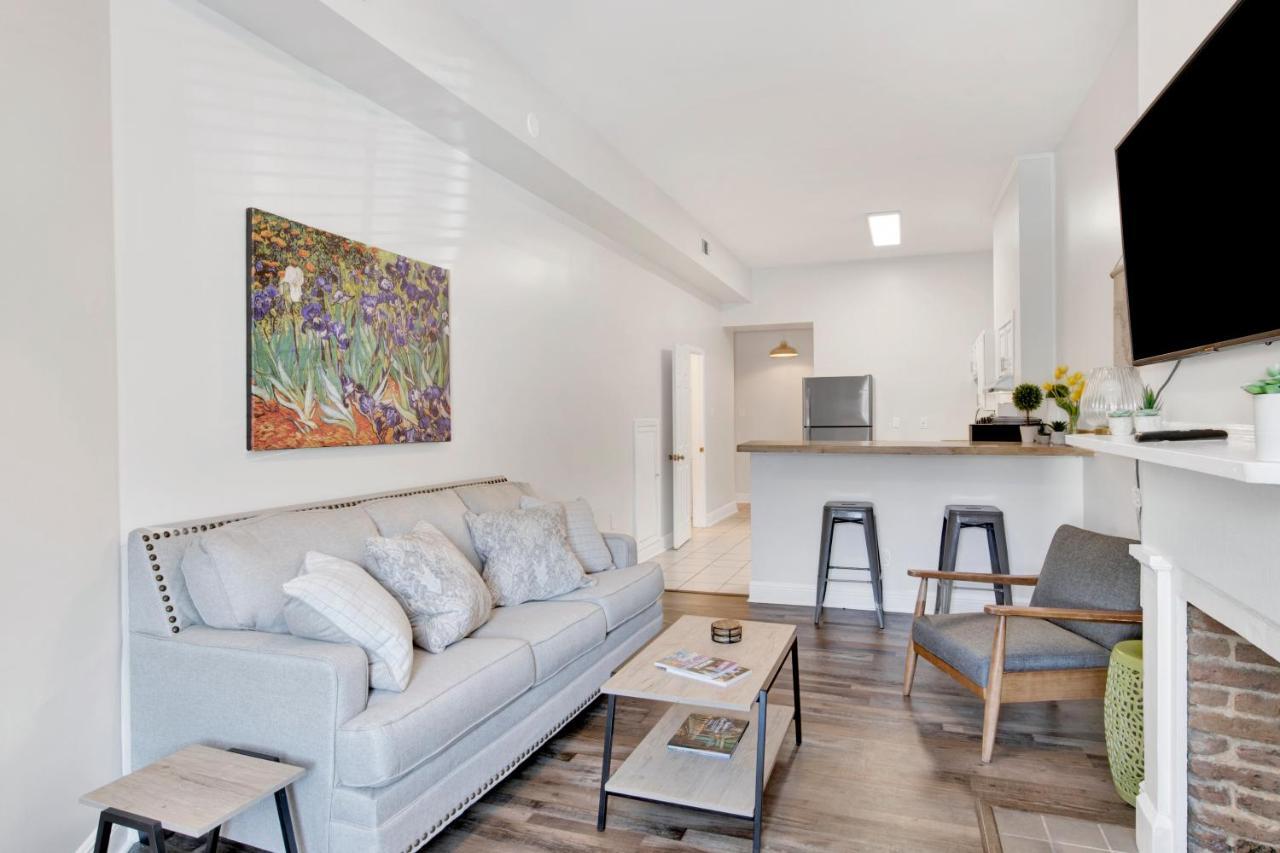 Stars On State In The Heart Of Downtown Apartment โมบิล ภายนอก รูปภาพ